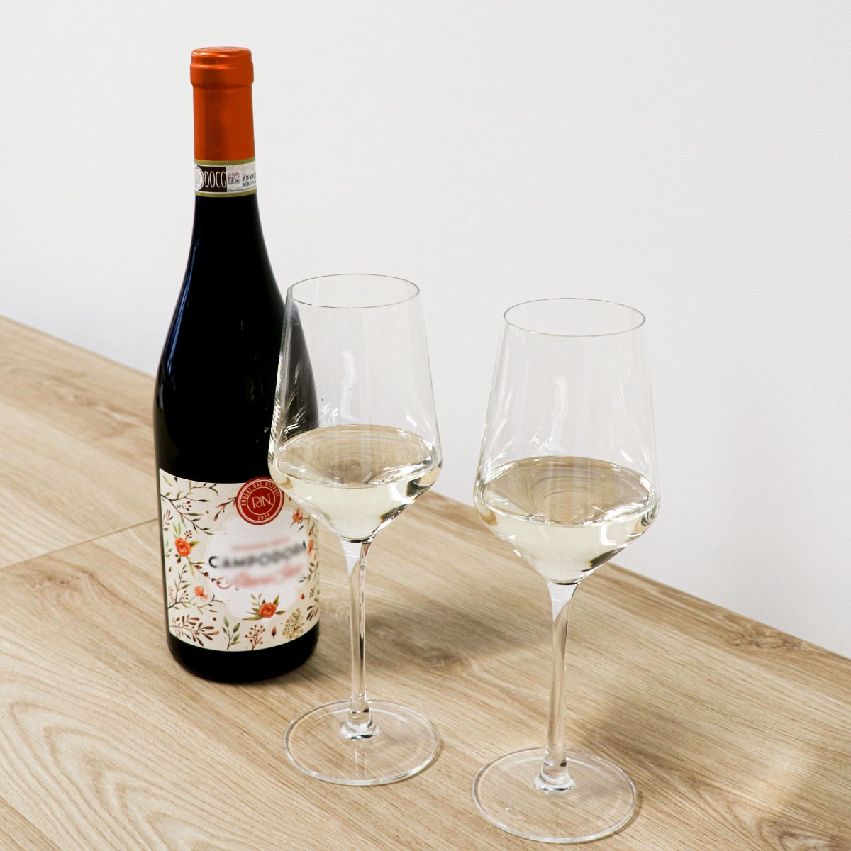 cache vrek spontaan Vinata wijnglazen kopen? | Wijnklimaatkast.nl